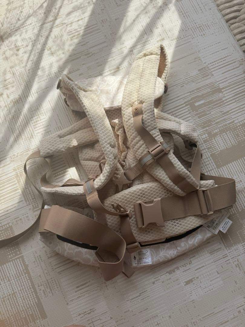 【美品】ergo omni エルゴ オムニ ブリーズ クリームフラワーレース