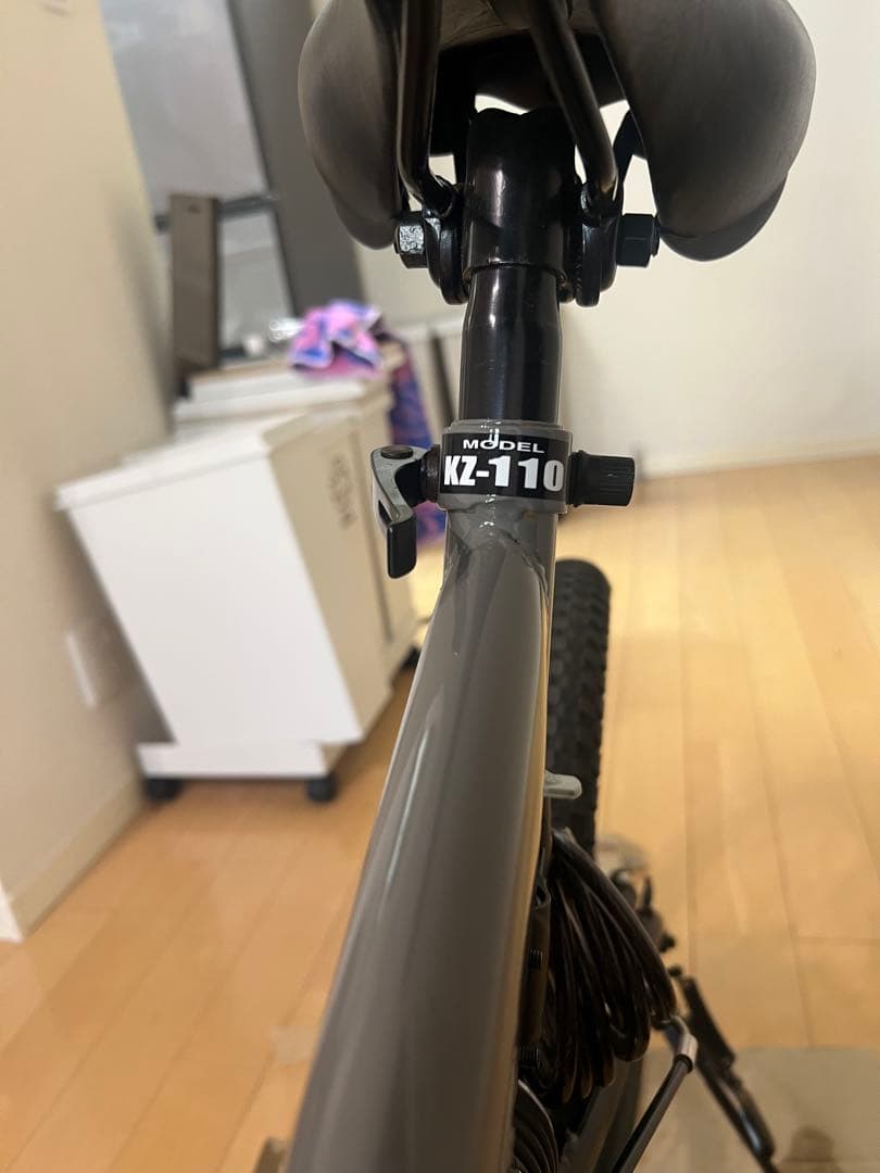 KYUZO KZ-110 20インチ折りたたみ自転車　カゴ付き