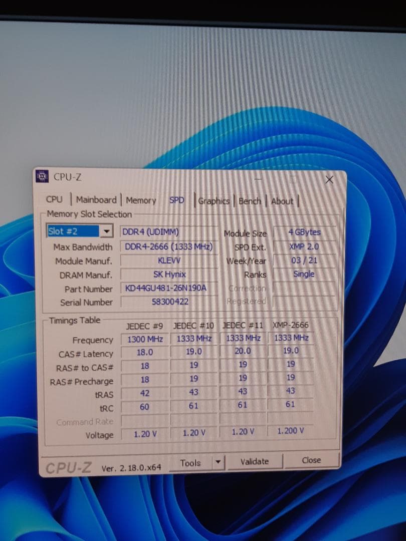 自作PC　第9世代i3・8GB・128GB・Win11