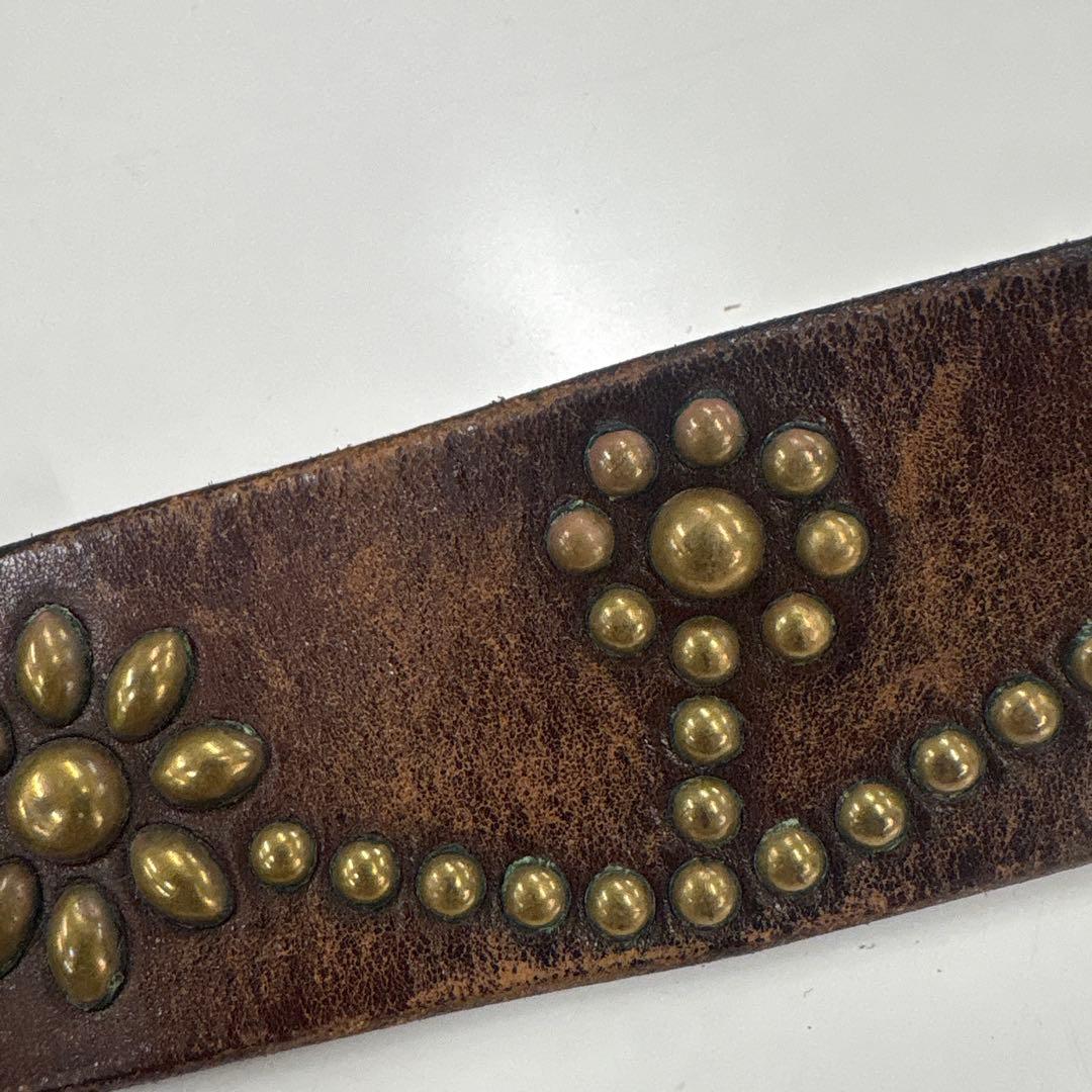 HTC フラワースタッズベルト＆HTC スタッズキーホルダー　セット販売