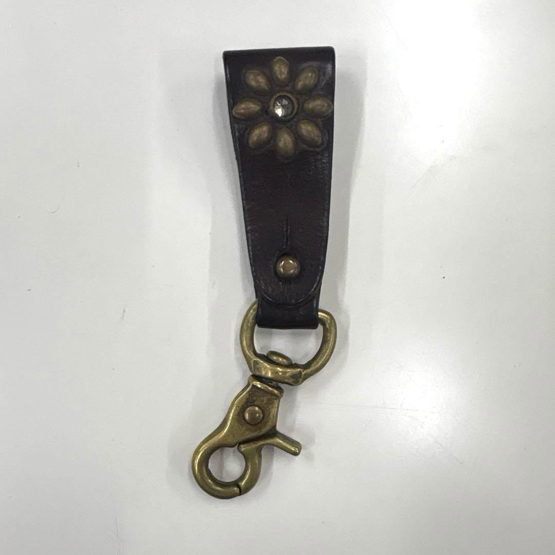 HTC フラワースタッズベルト＆HTC スタッズキーホルダー　セット販売