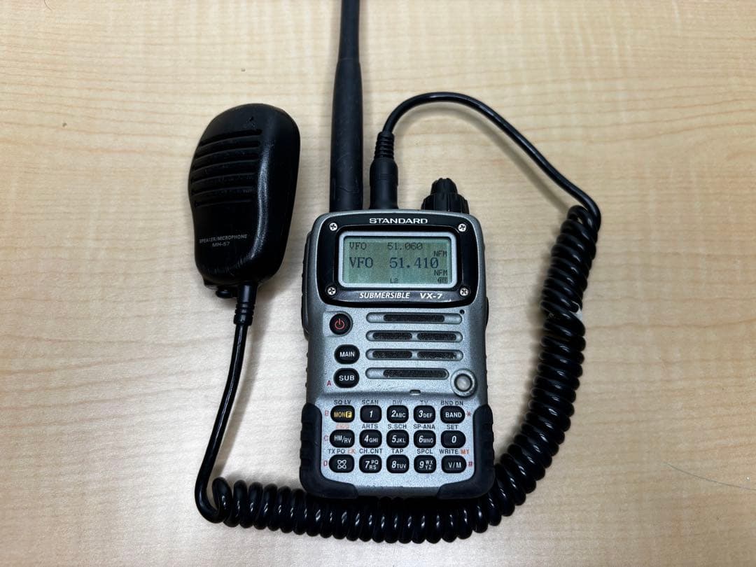 八重洲無線 スタンダード VX-7