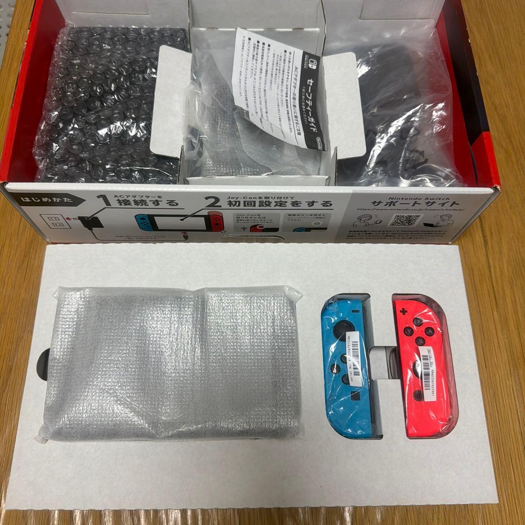 超美品 総プレイ時間150時間以内 Nintendo Switch 本体　おまけ