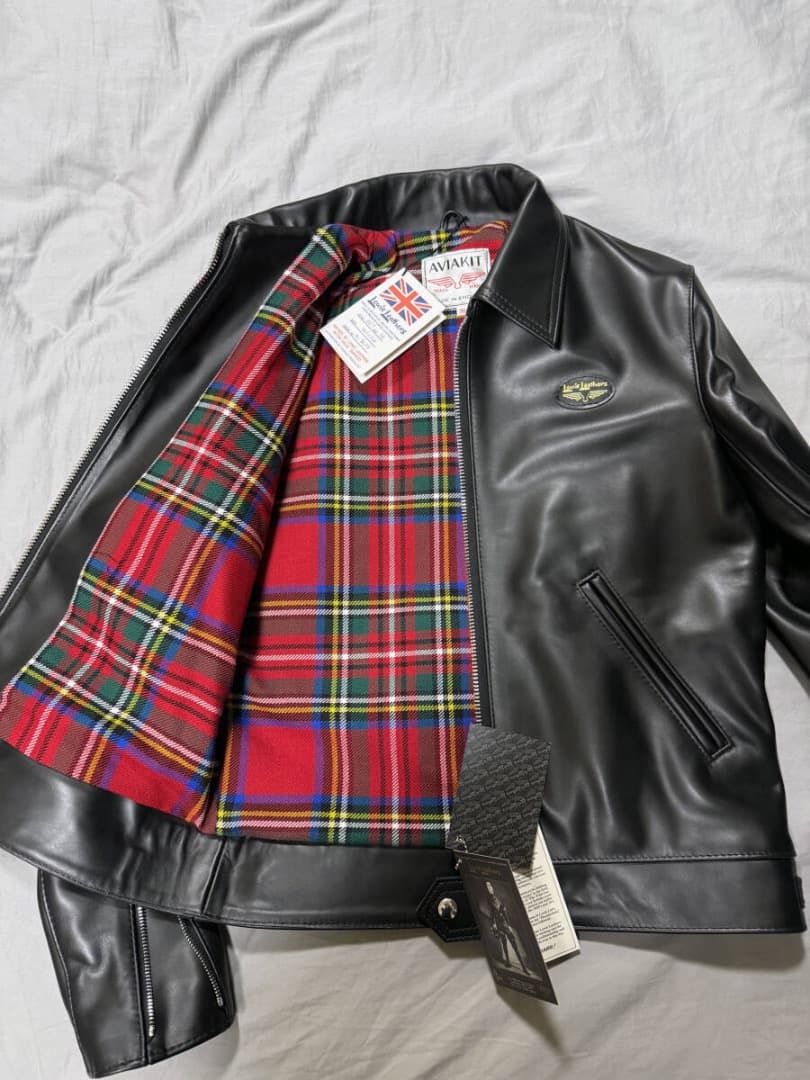 川*豊様 ルイスレザー / コルセア タイトフィット（カウレザー）38