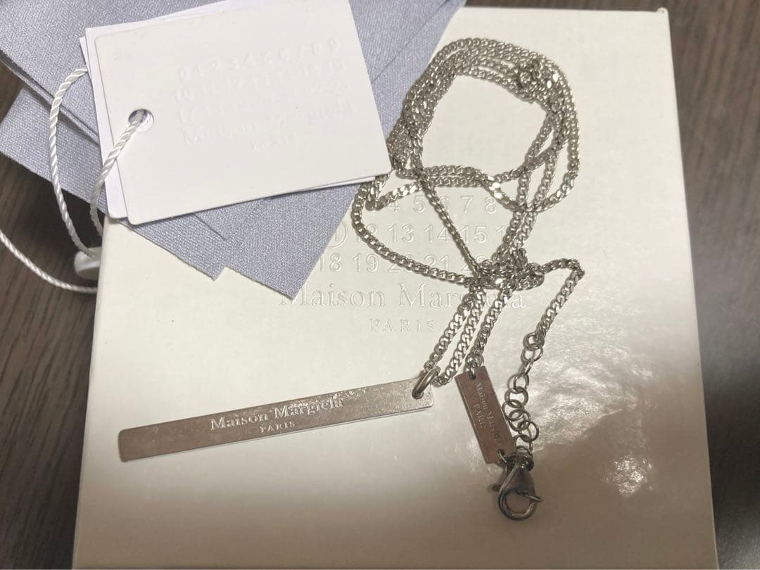 メゾンマルジェラ　プレートネックレス　ヴィンテージ風