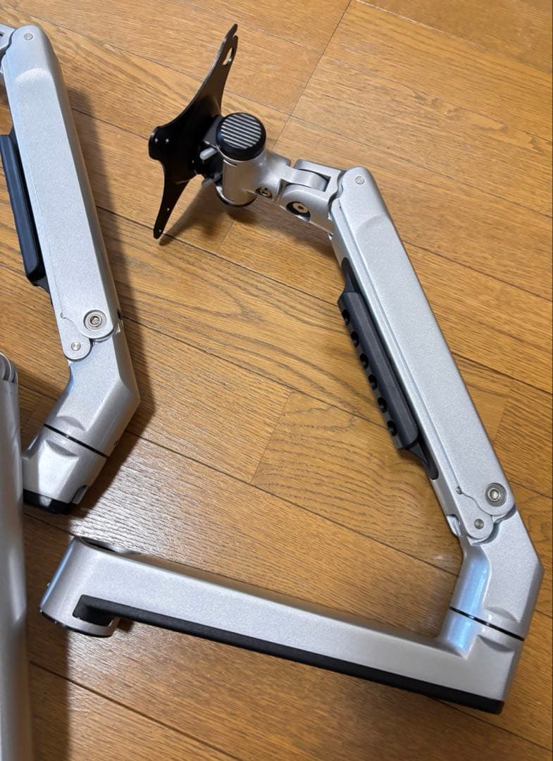 Ergounion(エルゴニオン) E666 トリプルモニターアーム