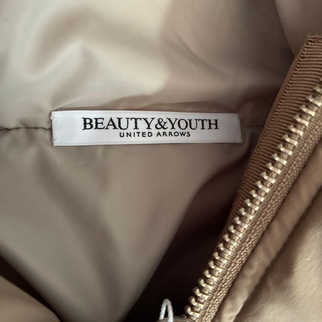 ユナイテッドアローズ　ベージュ ダウンジャケット 新品未使用タグ付き　M