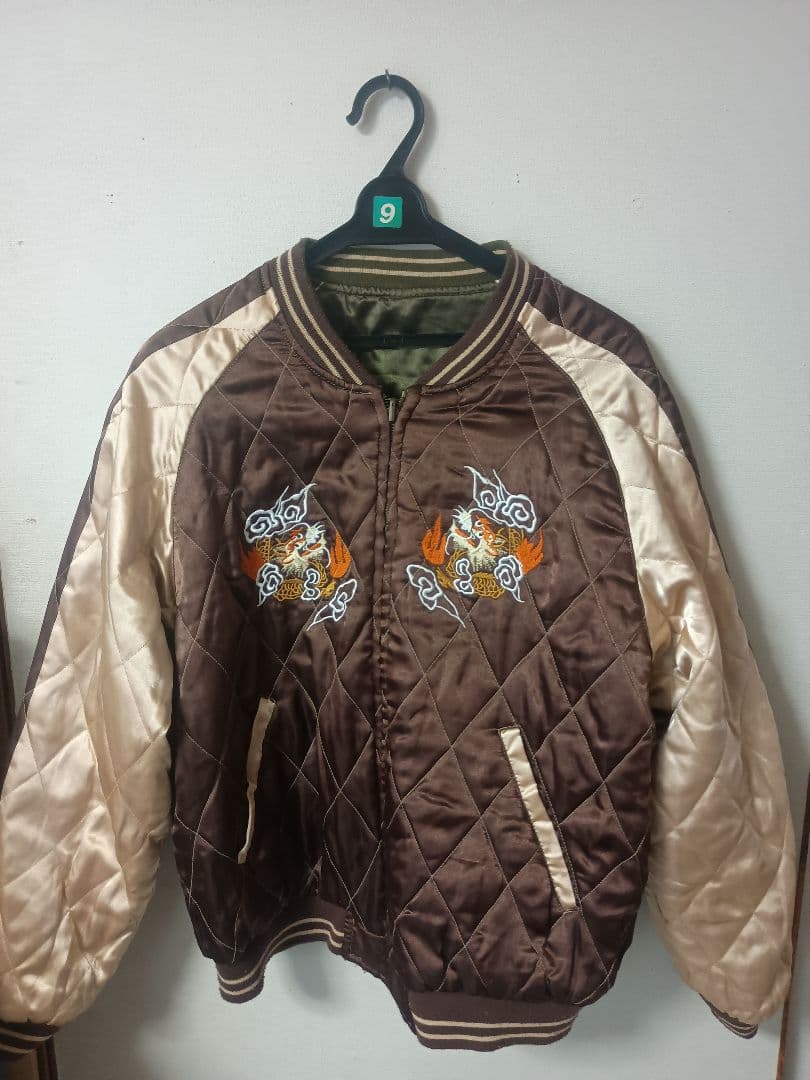 kuniさん用　スカジャン 　虎刺繍　リバーシブル　古着