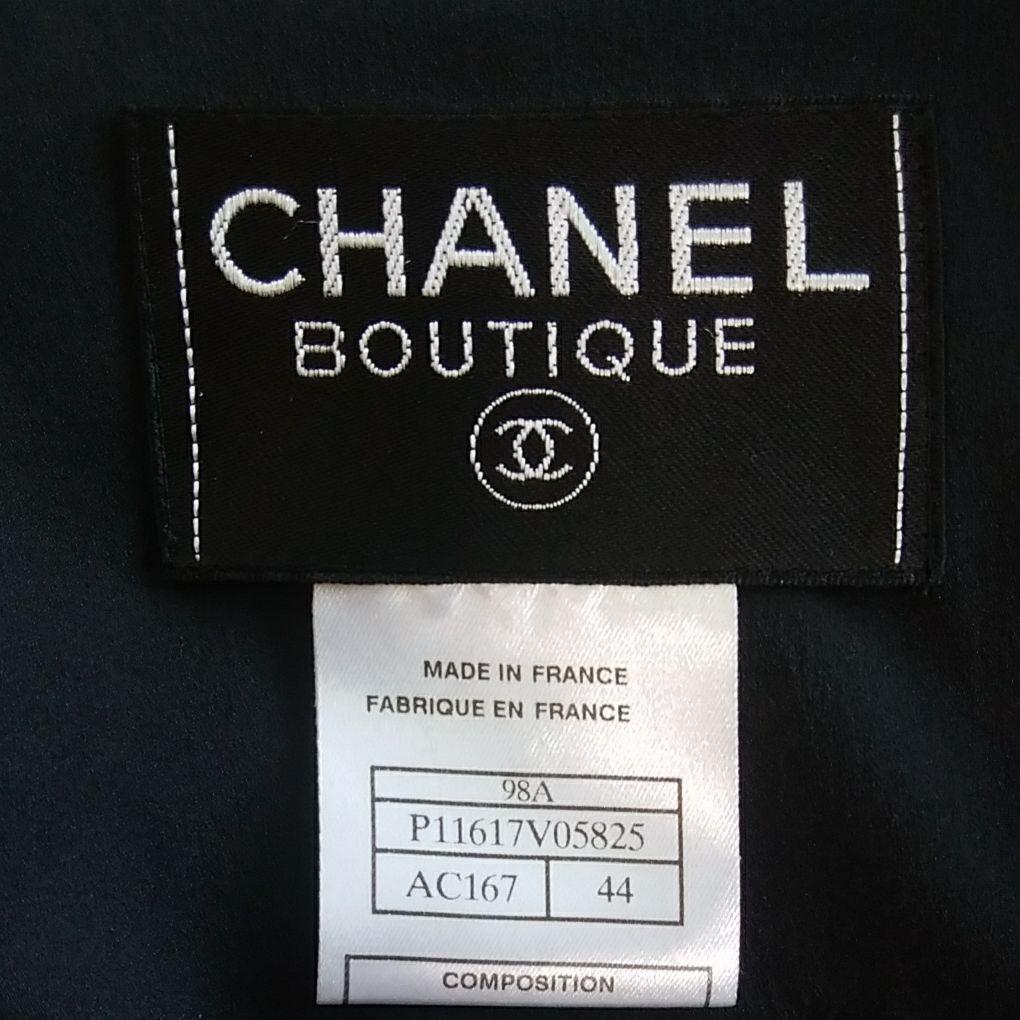 シャネルパンツスーツ