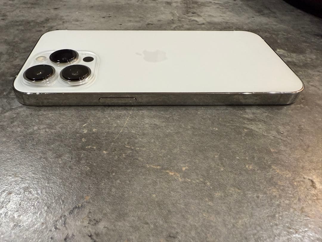 【美品】iPhone 13 Pro128G シルバー 本体　バッテリー93%