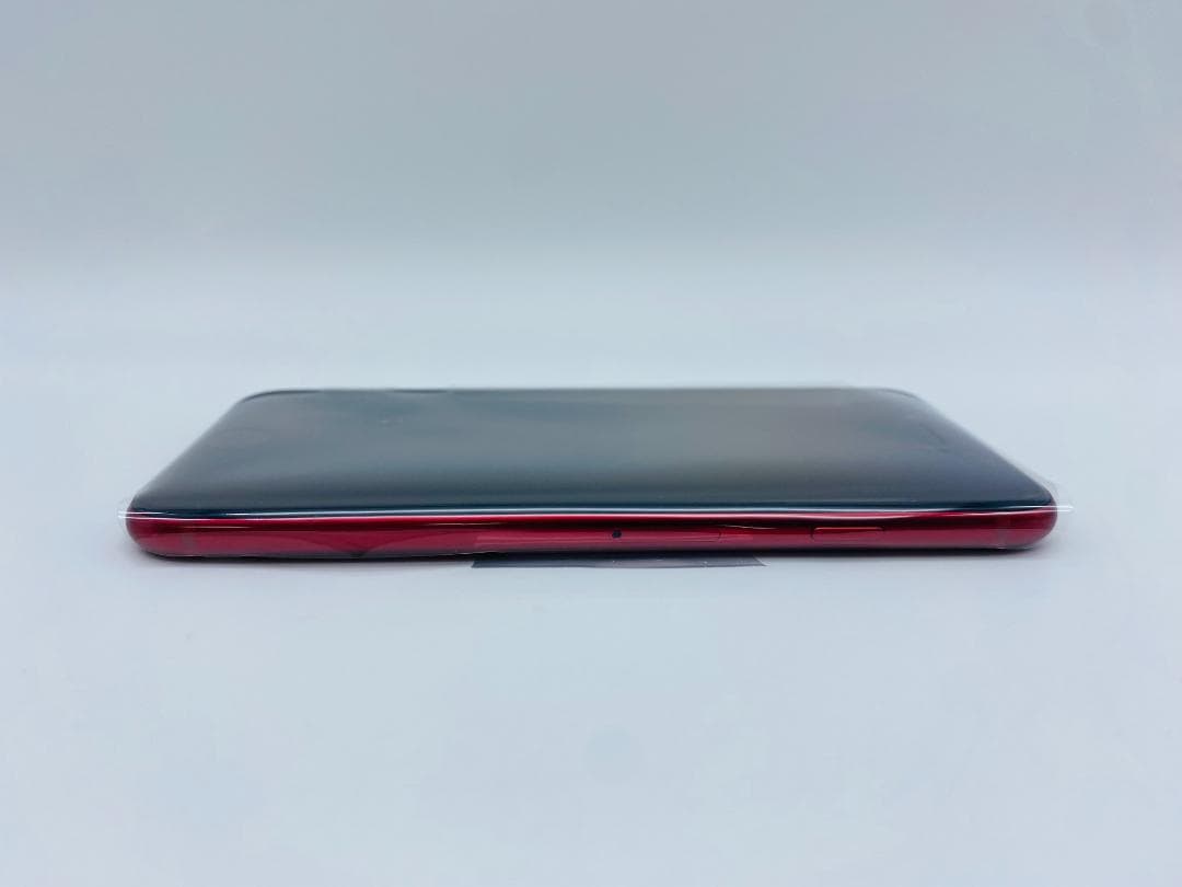 269★ほぼ新品★充電1回★iPhone SE3/海外版/純正バッテリー100%