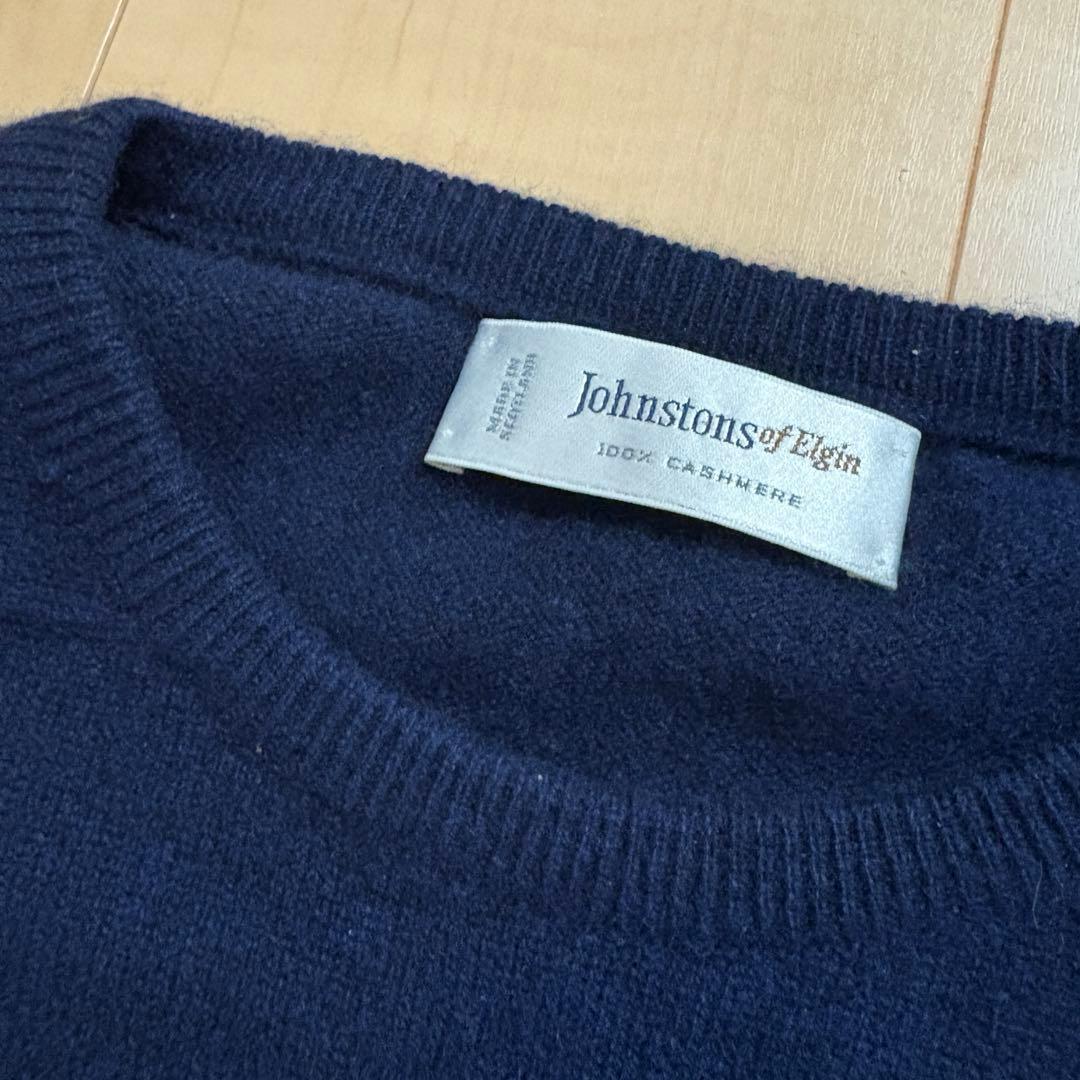 Johnstons of Elgin ネイビー セーター