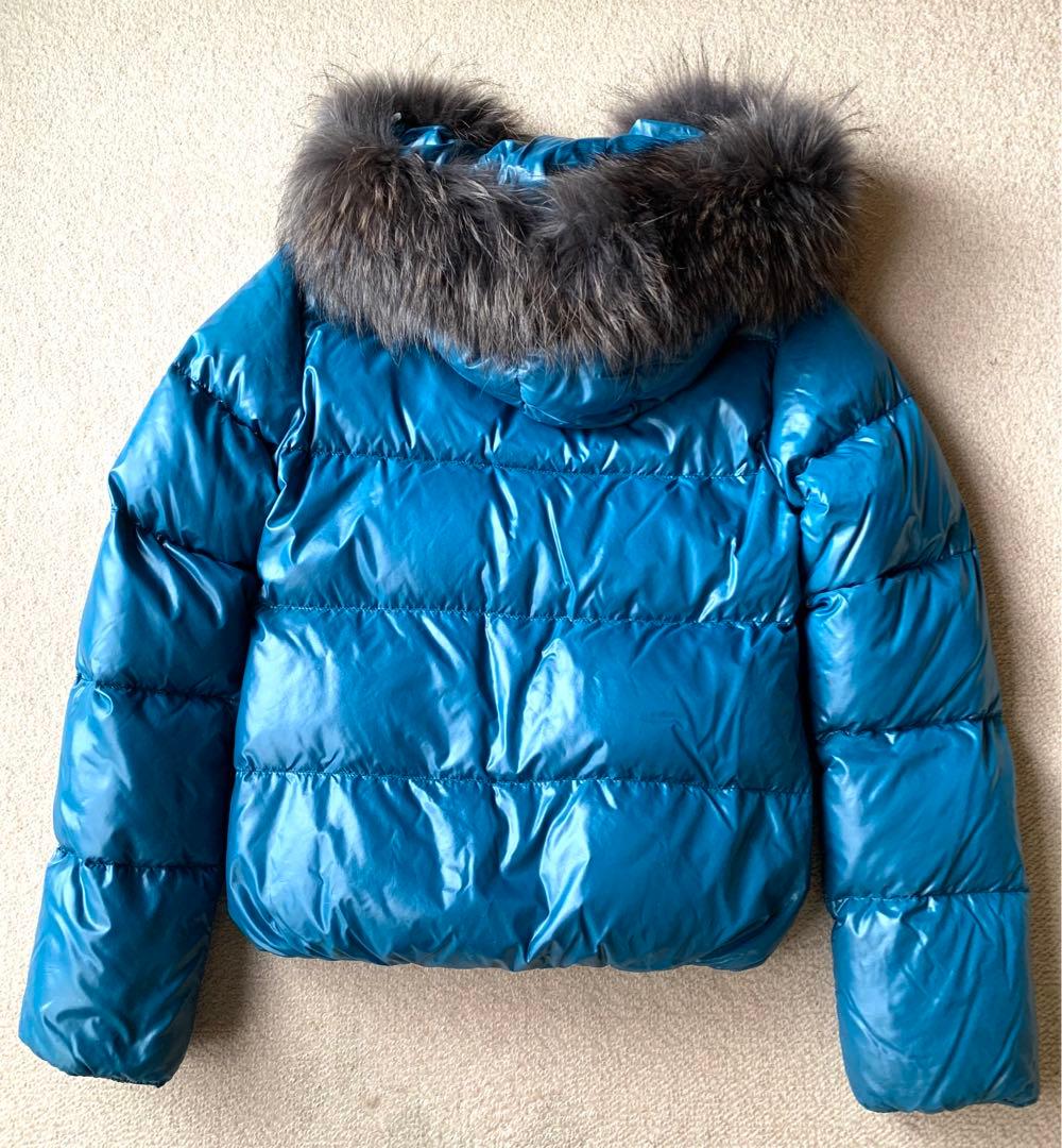 【デュベチカ】ファー付き高級ダウンサイズ42