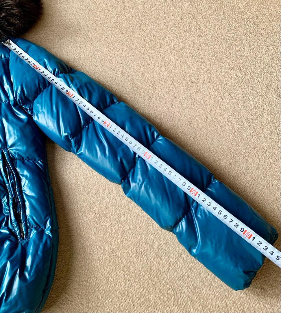 【デュベチカ】ファー付き高級ダウンサイズ42