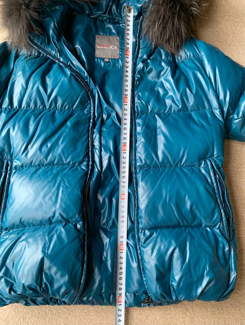 【デュベチカ】ファー付き高級ダウンサイズ42