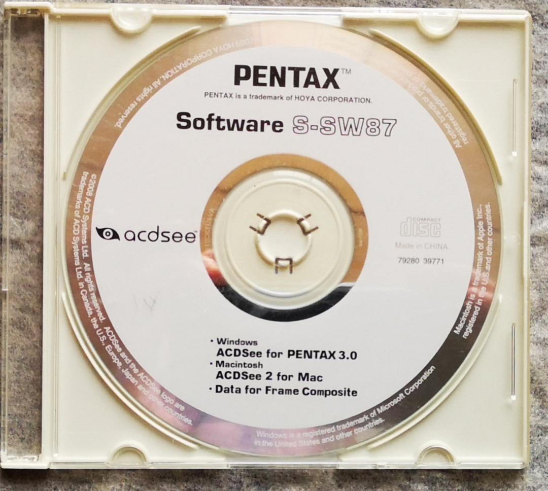 防水カメラPENTAX optio W80レッド