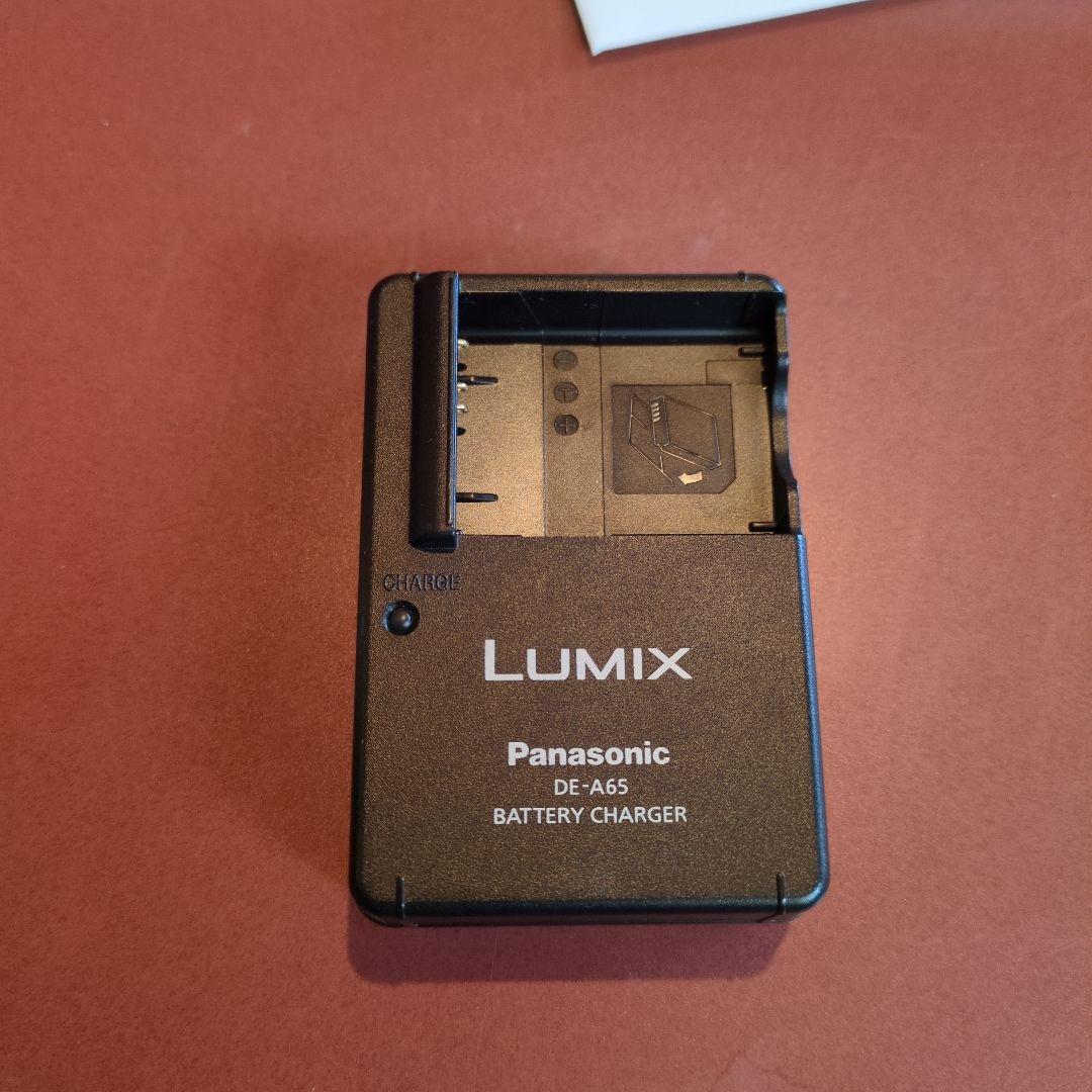 美品！Panasonic LUMIX TZ10 ゴールド