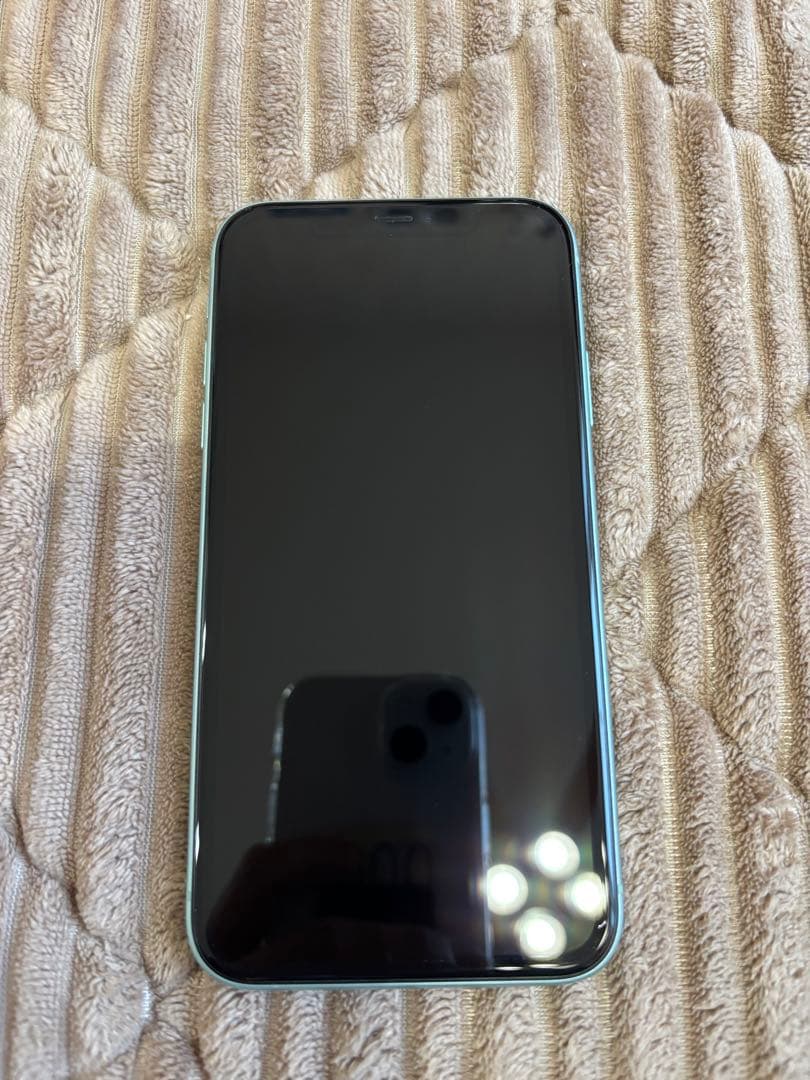 Apple iPhone11 64GB 緑 グリーン 限定人気色