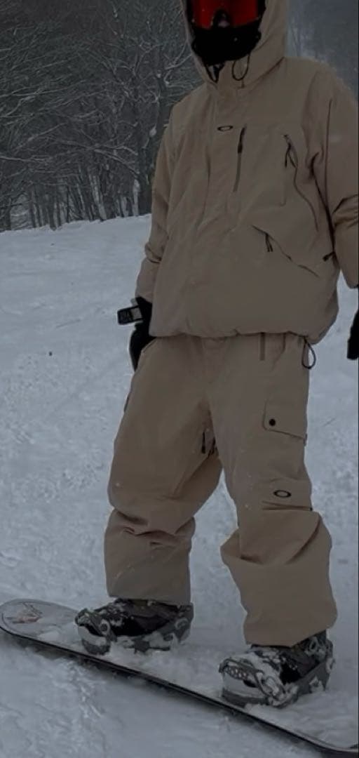 Oakley スノーボードパンツ ベージュ