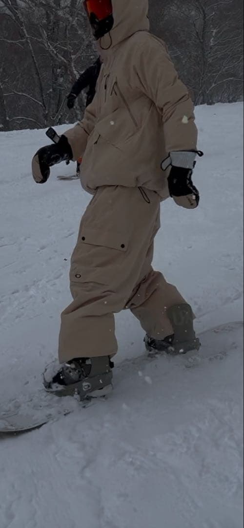 Oakley スノーボードパンツ ベージュ