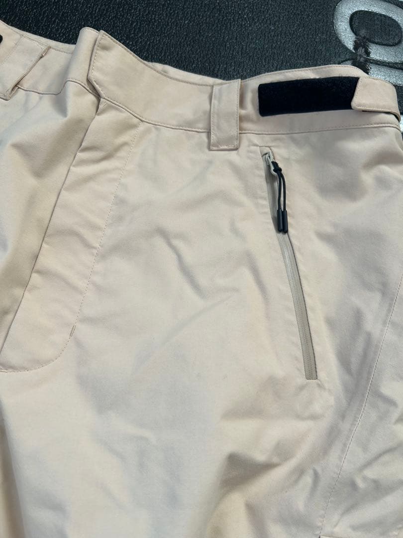 Oakley スノーボードパンツ ベージュ