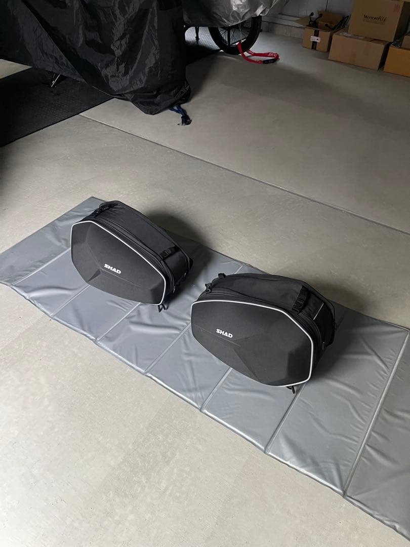 SHAD E48サイドバック+サイドバックホルダーキットH0CX56SE