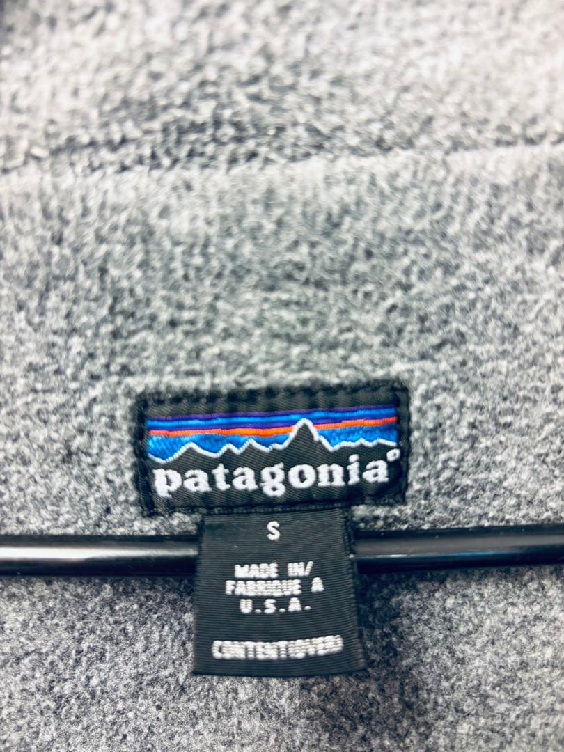 な*と様 Patagonia グリーン ジップアップブルゾン