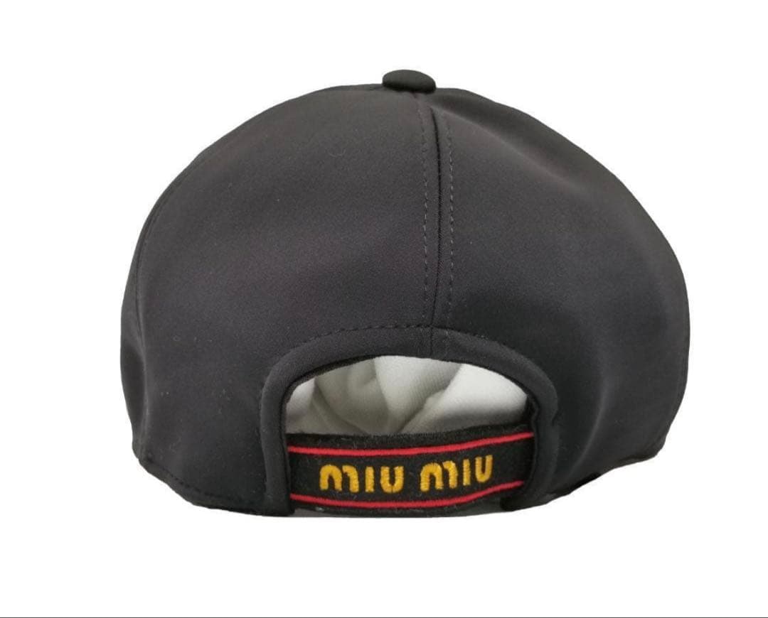 MIU MIU　ミュウミュウ　キャップ　帽子　猫　ロゴパッチ　黒