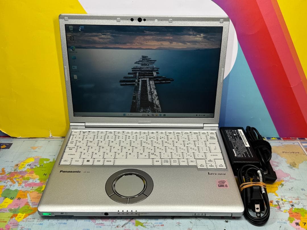 極美品 16GB・DVD レッツノート CF-SV9 12.1型 超軽量 綺麗