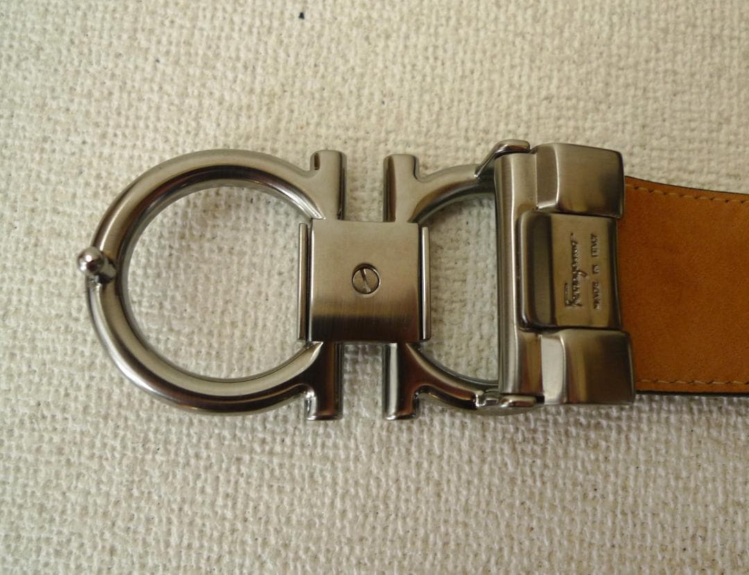 フェラガモ Salvatore Ferragamoガンチーニ スエード メンズ