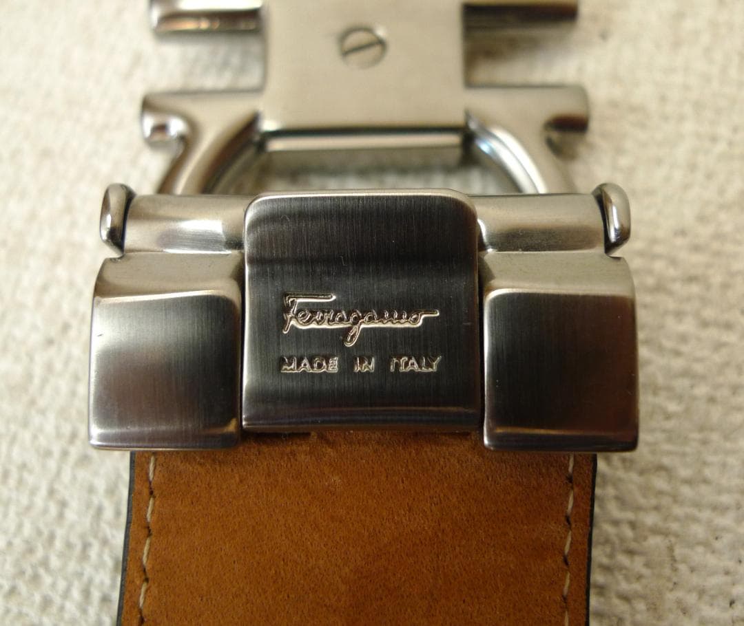 フェラガモ Salvatore Ferragamoガンチーニ スエード メンズ