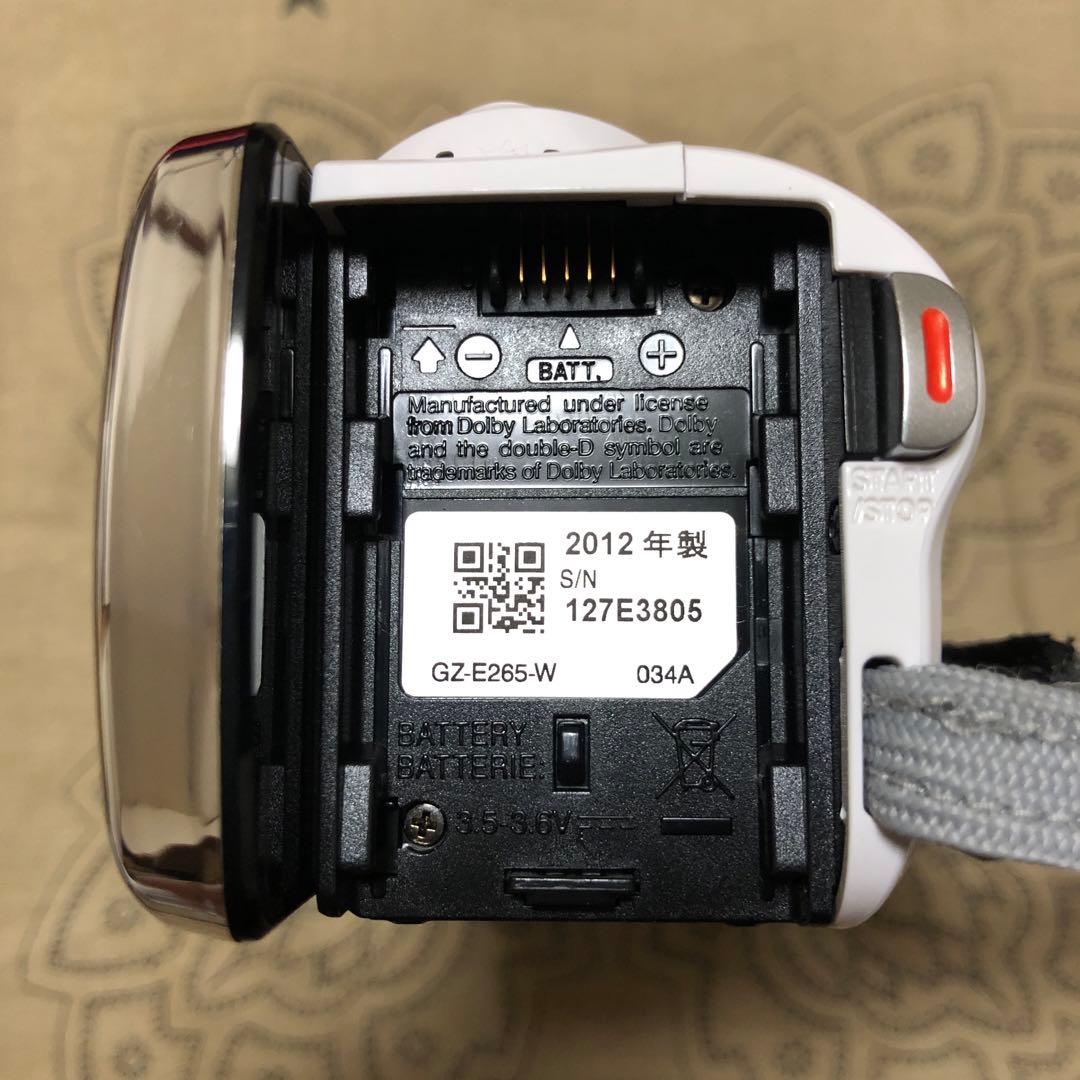 美品 JVC Everio GZ-E265 ホワイト ビデオカメラ