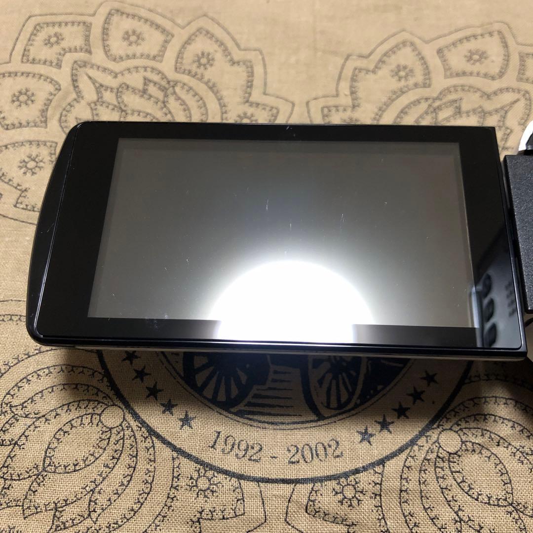 美品 JVC Everio GZ-E265 ホワイト ビデオカメラ