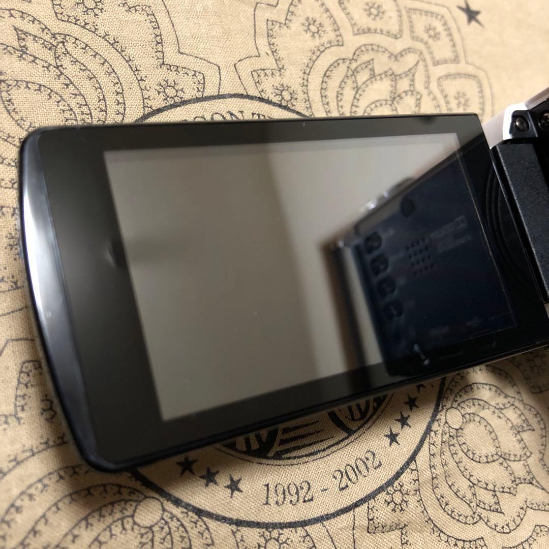 美品 JVC Everio GZ-E265 ホワイト ビデオカメラ