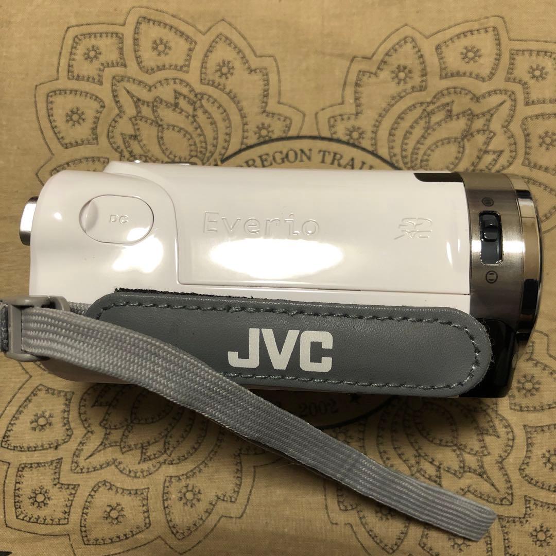 美品 JVC Everio GZ-E265 ホワイト ビデオカメラ