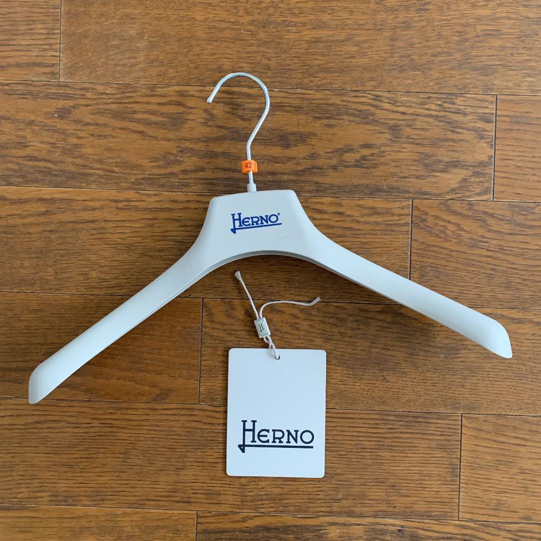 【美品】ヘルノ　ダウンコート ネイビー