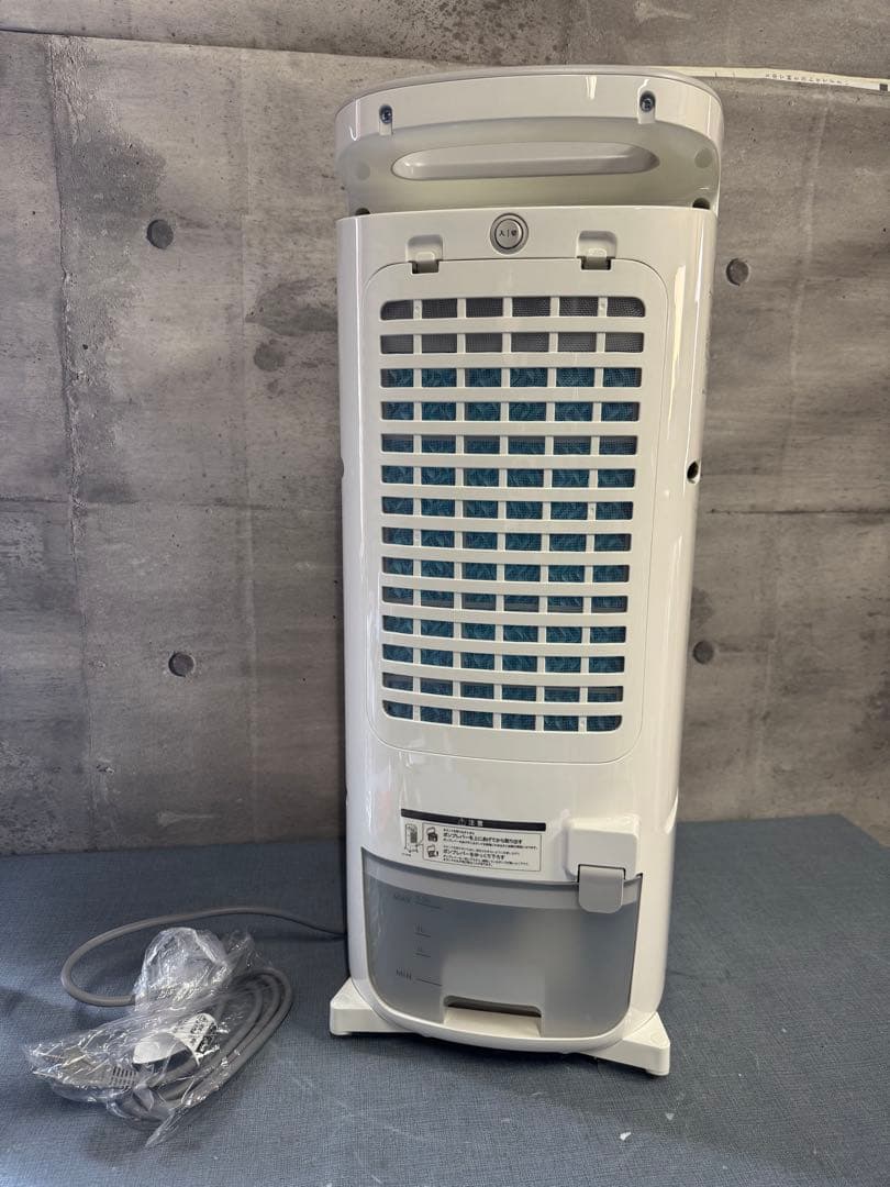 ☆siroca 加湿器つき温冷風扇 タワー型