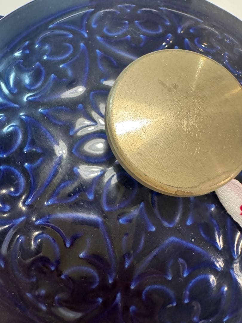 STAUBクリスマス限定 ネイビー 両手鍋 メダル付き