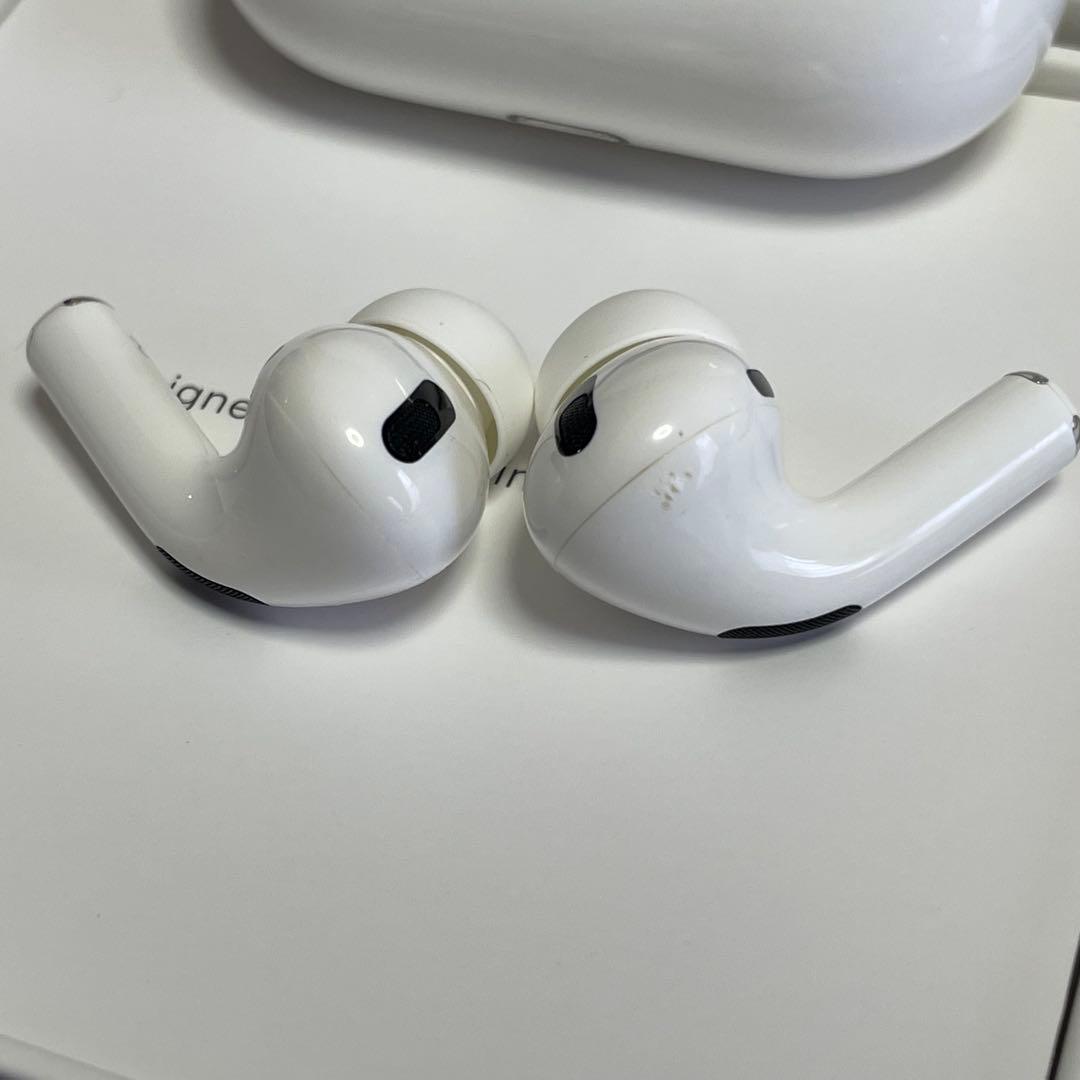 【ジャンク】Apple AirPods Pro 2台セット (MWP22J/A)