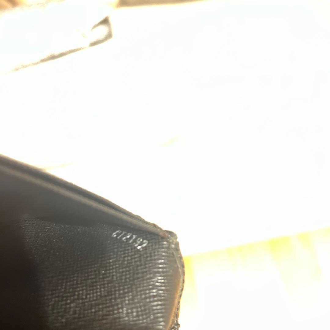 ルイヴィトン　エピ　ポルトフォイユ　プラザ　長財布　ノワール　黒