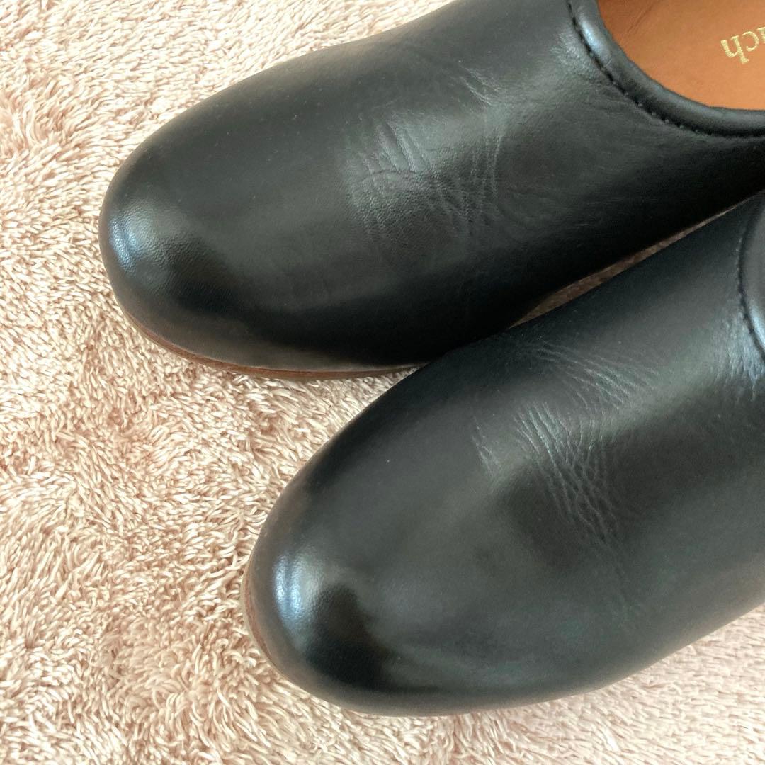 [土日限定][極美品] hcubuch フーブ　はまぐりがた　カウレザーシューズ