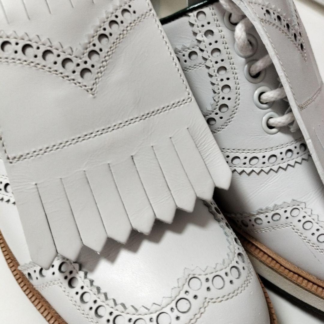 GUCCI ホワイトレザー フリンジシューズ