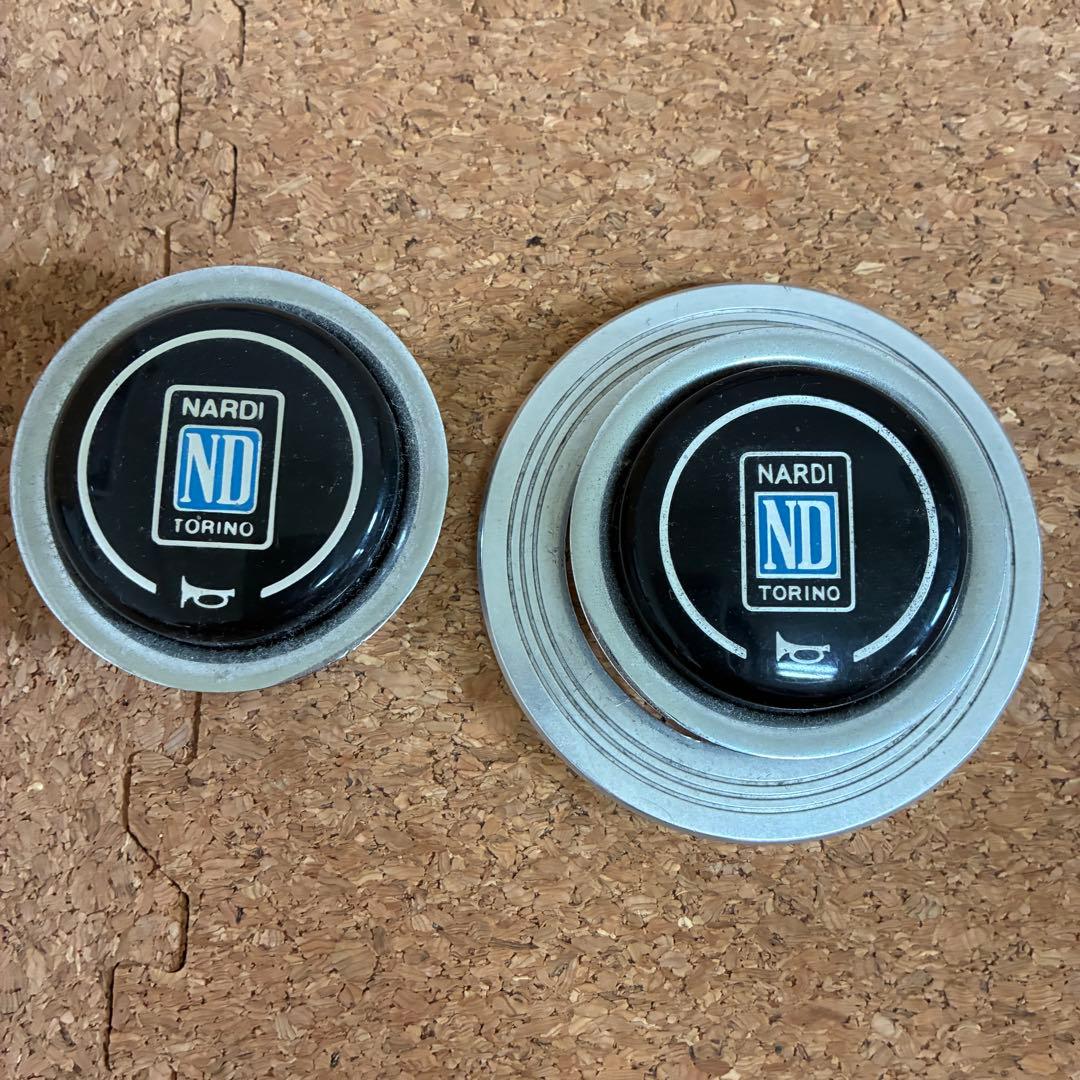 ナルディクラシック　36.5センチ　ホーン二つ付き