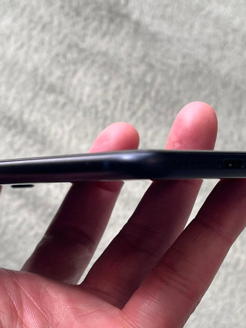 美品 iPhone SE （第3世代）64G SIMロック解除済