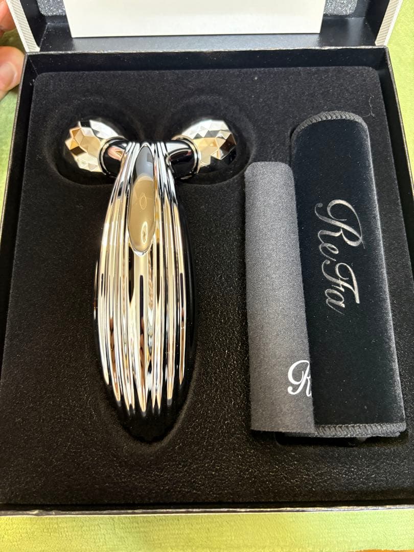 ReFa カラットレイ 美顔ローラー