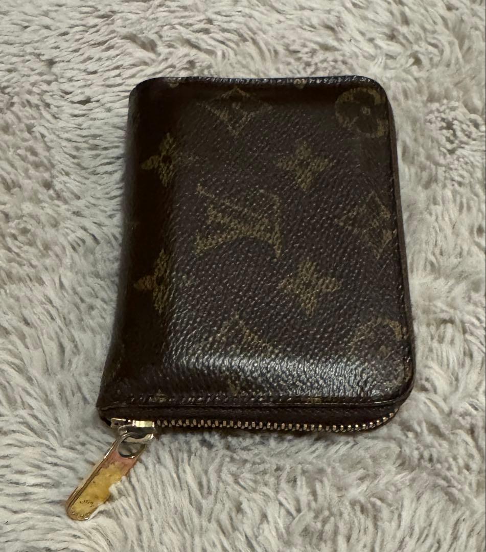 ルイヴィトン モノグラム ケース ジッピーウォレット