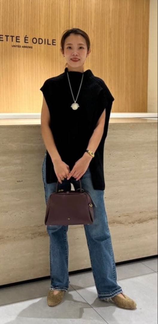 ODETTE E ODILE 美品プランプトゥ パンプス40 ベージュ　ボア