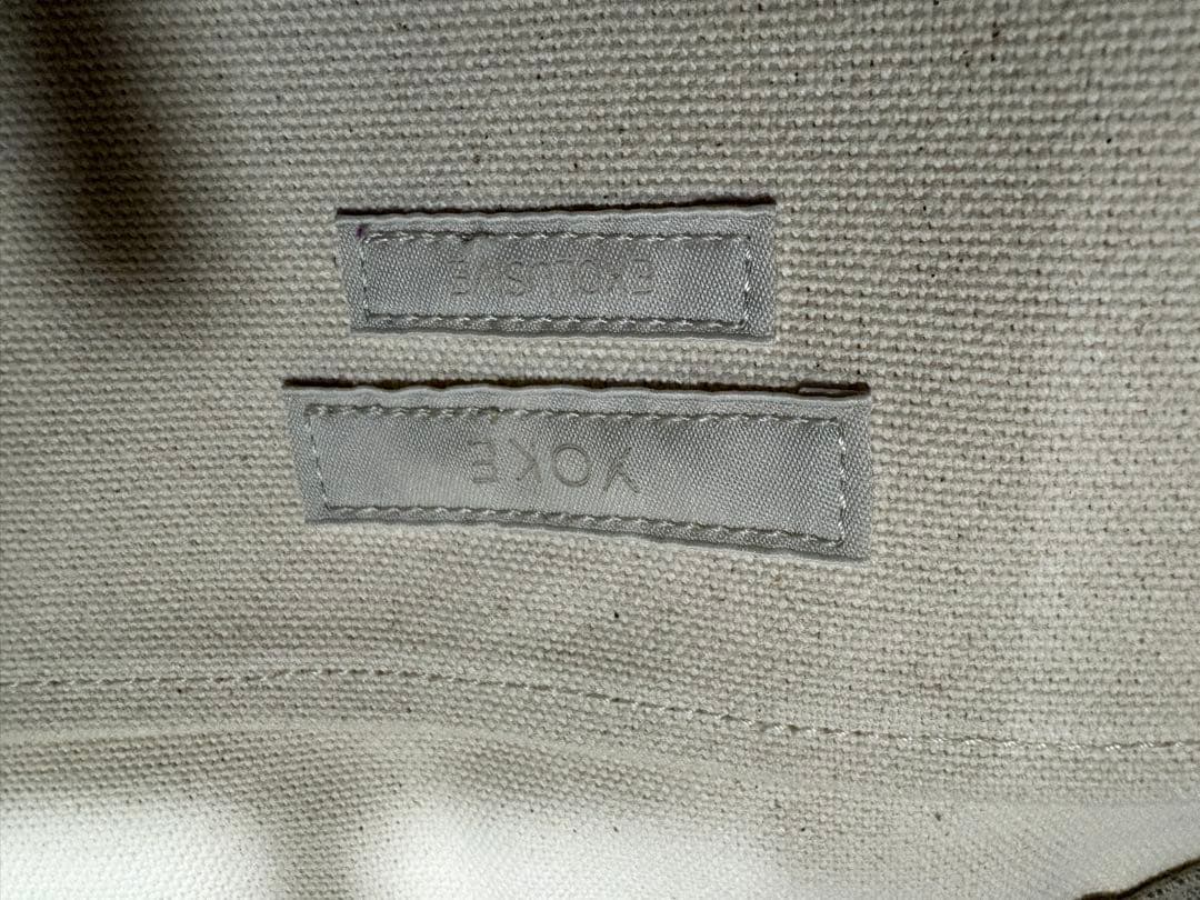 YOKE トートバッグ