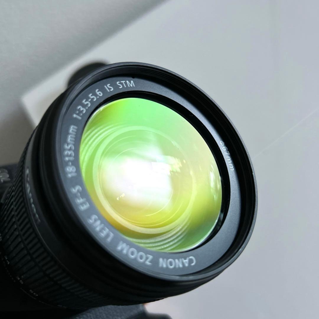 ｛最終値引き｝【美品】Canon EOS 70D 18-135レンズキット美品