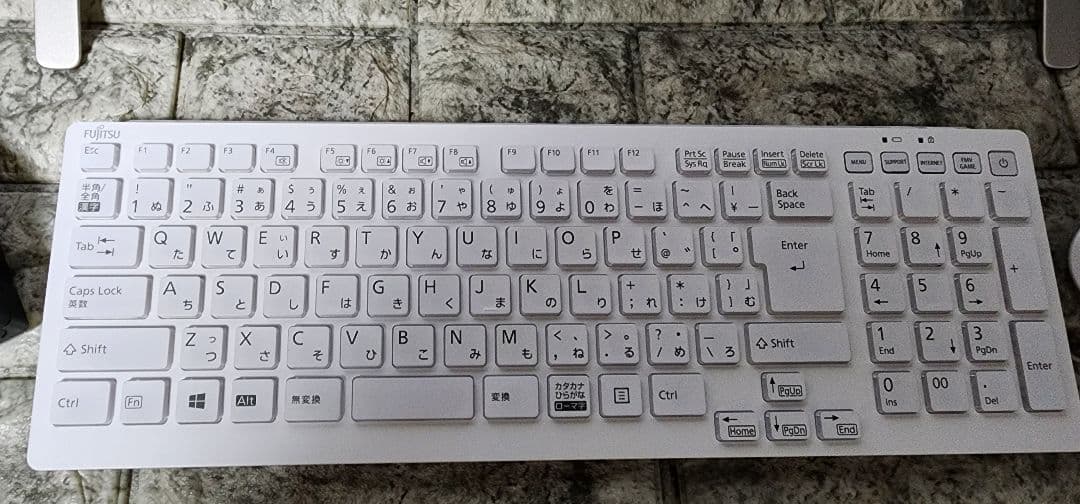 富士通 デスクトップパソコン FMV ESPRIMO 23.8インチ